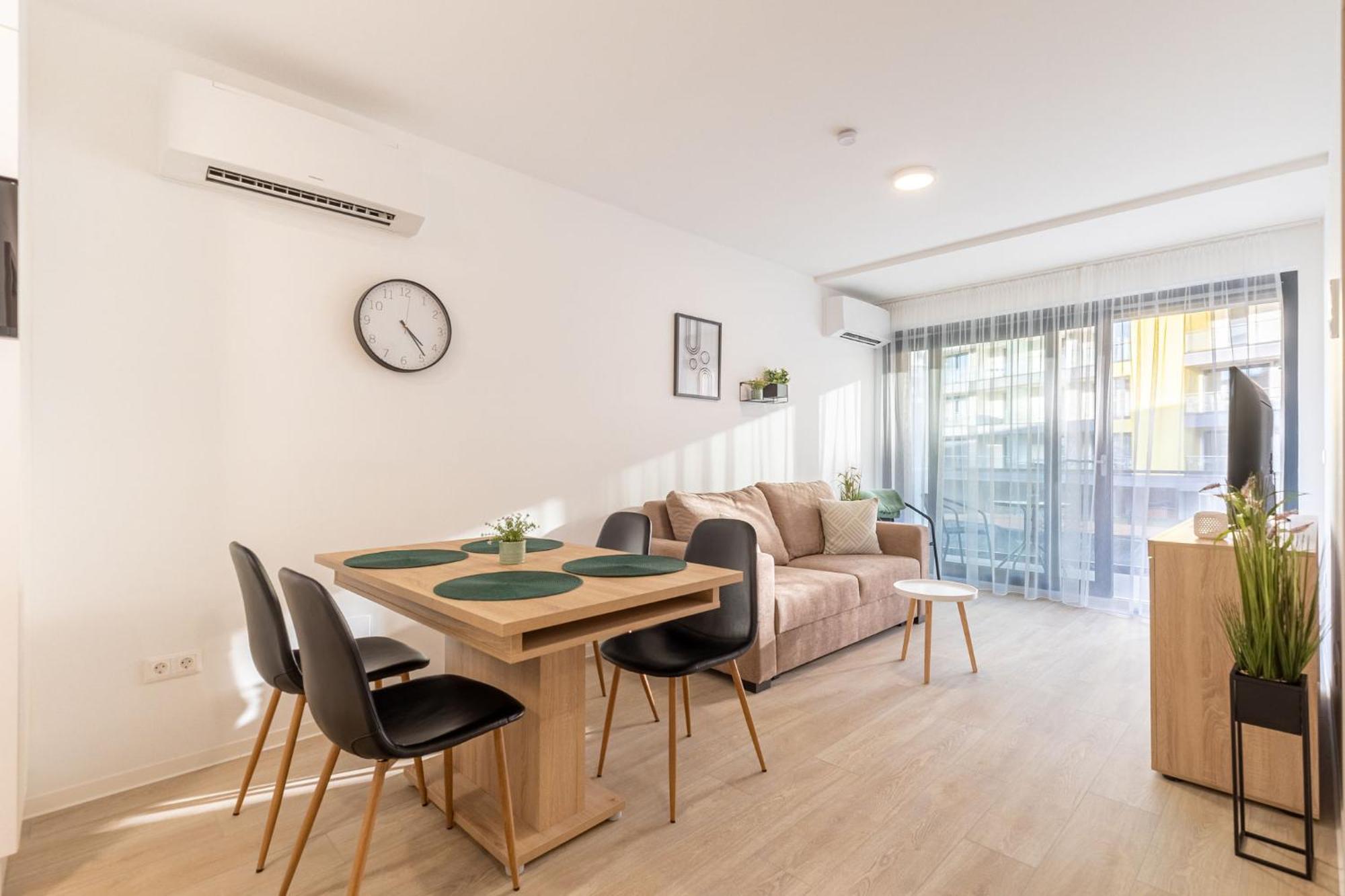Casa Romana Apartmanok Siofok By Bltn Eksteriør bilde